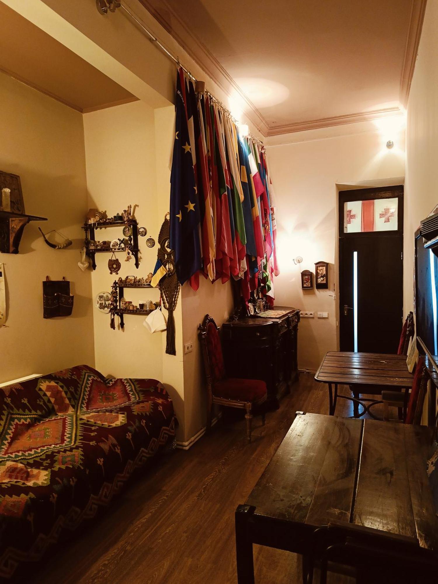 Guest House Irina Тбилиси Екстериор снимка