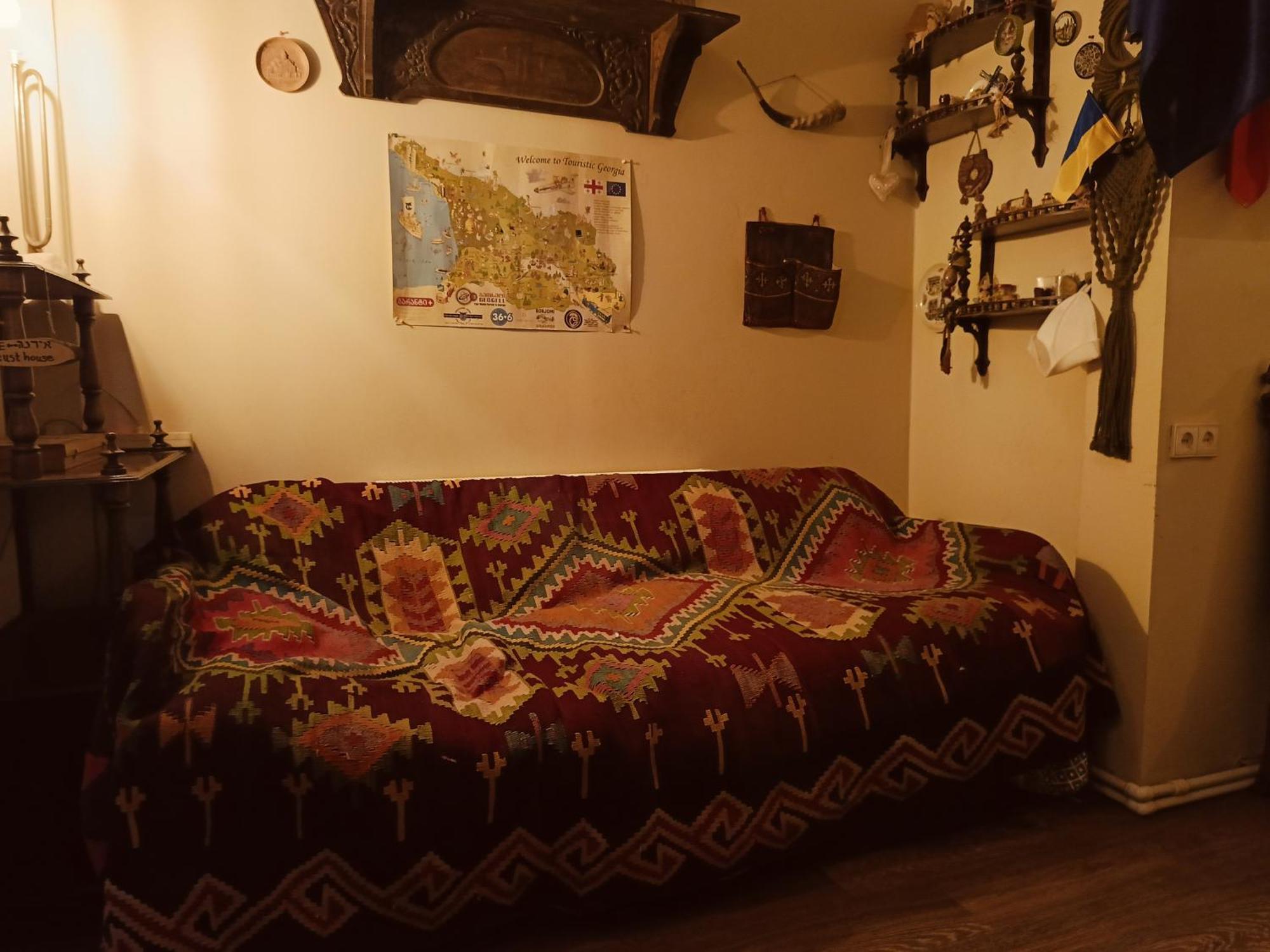 Guest House Irina Тбилиси Екстериор снимка
