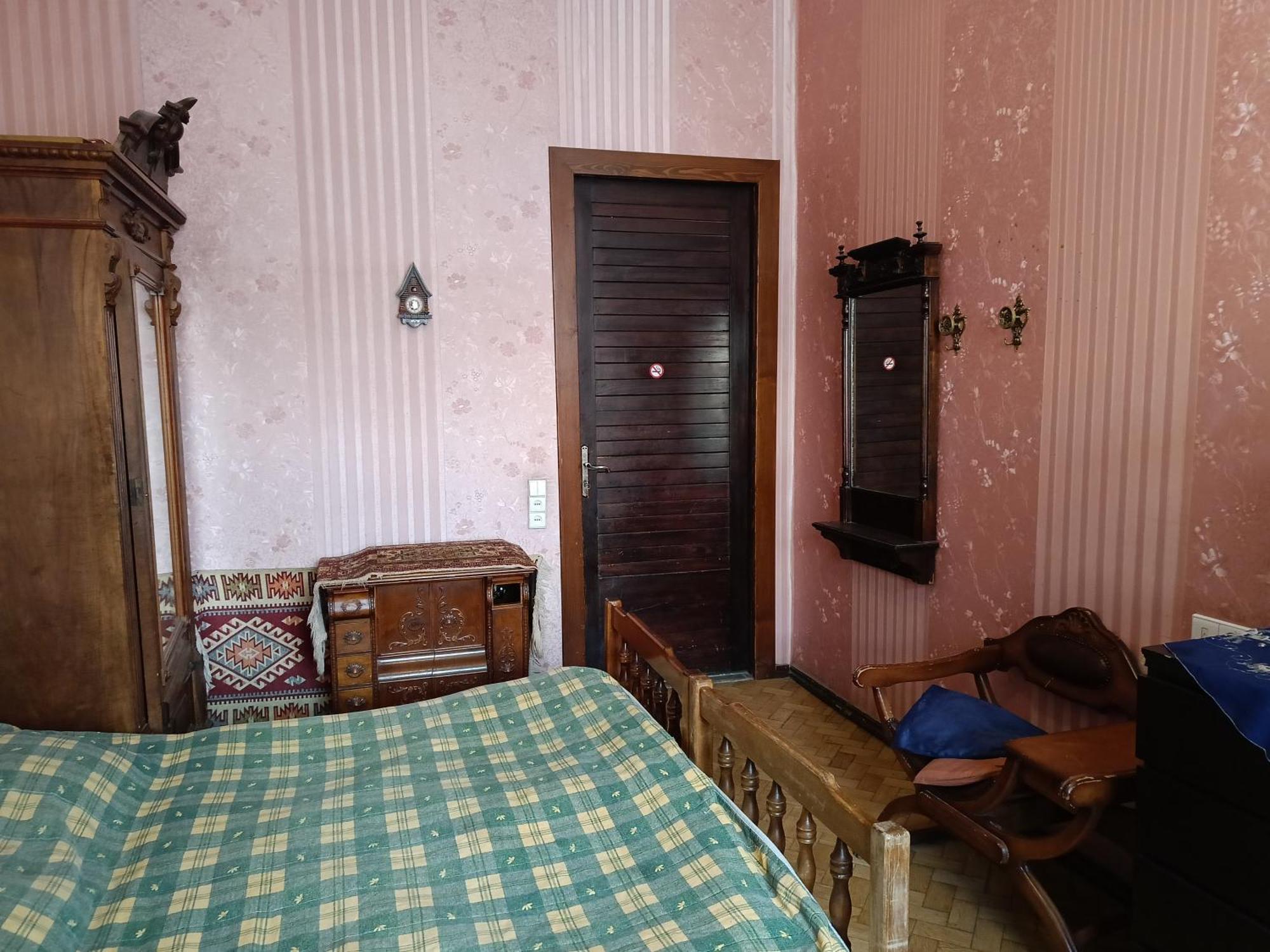 Guest House Irina Тбилиси Екстериор снимка